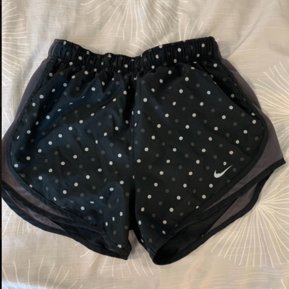 nike shorts polka dot